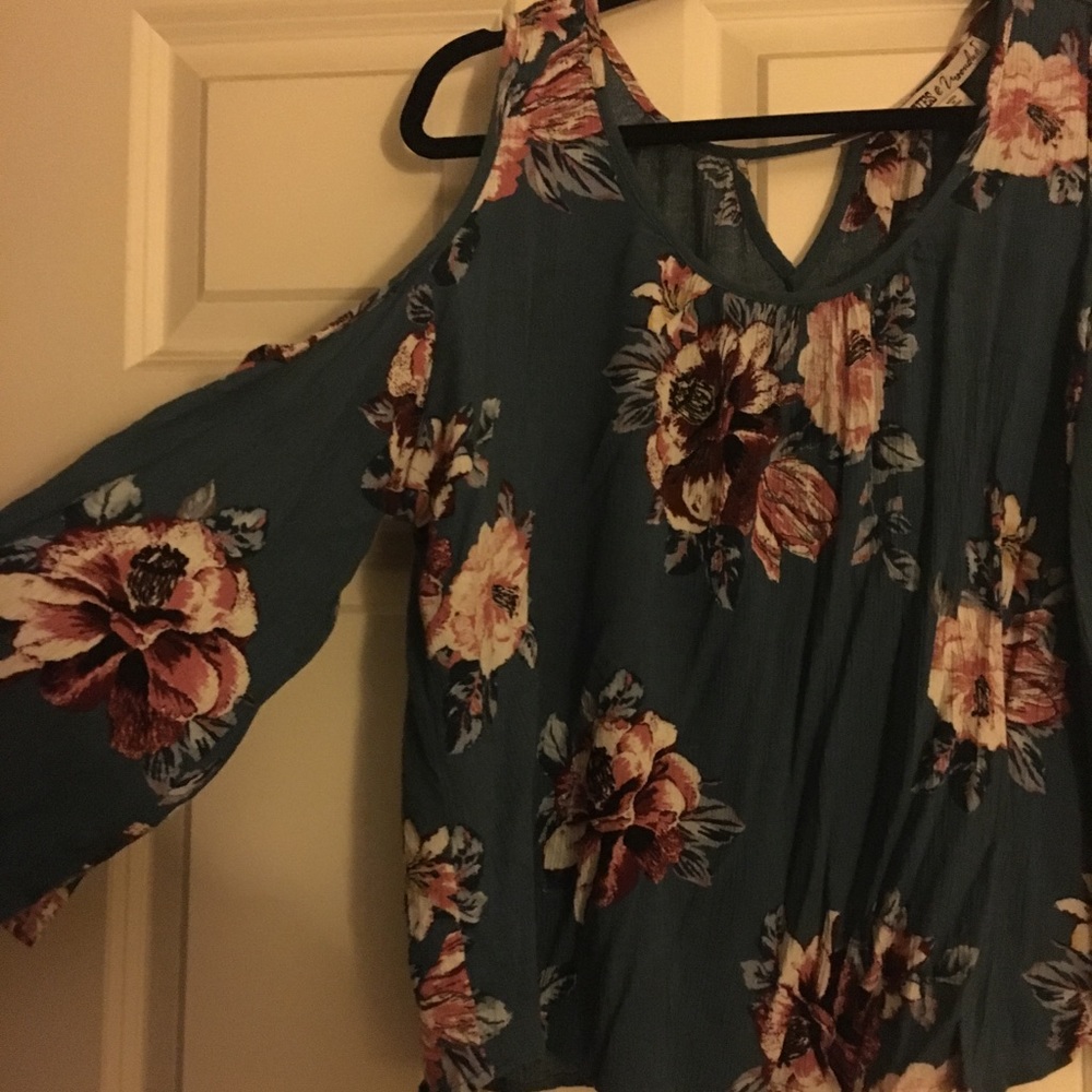 Floral cutout shirt